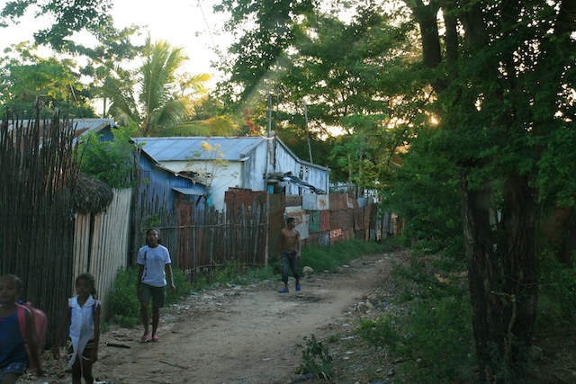 1glroyschoolroad
