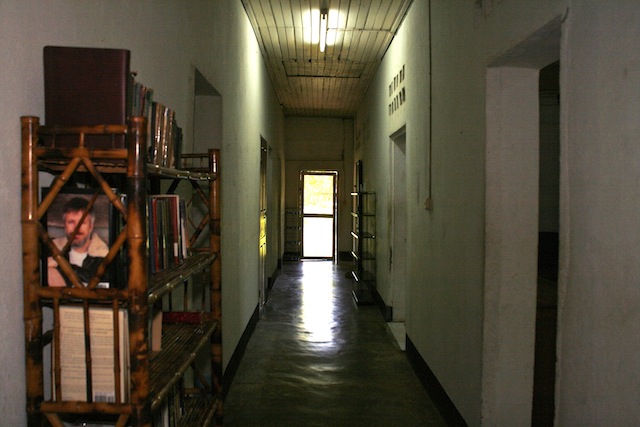 halltodoorbefore